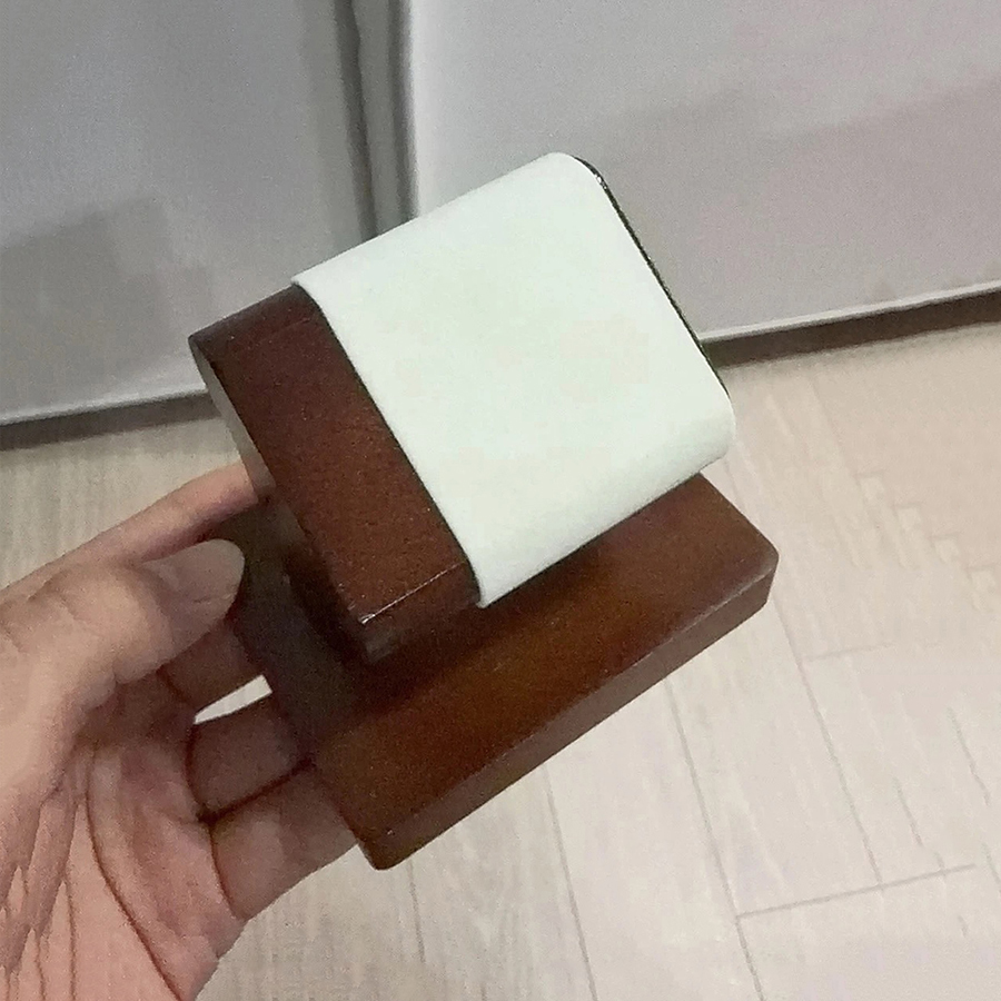 Holz-Uhrenständer Massivholz A – Luxury Watch Shop Bewertung und Preis