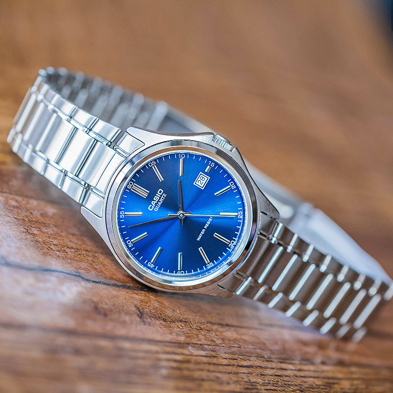 Casio Herrenuhr, einfache Retr – Luxury Watch Casio Bewertung und Preis