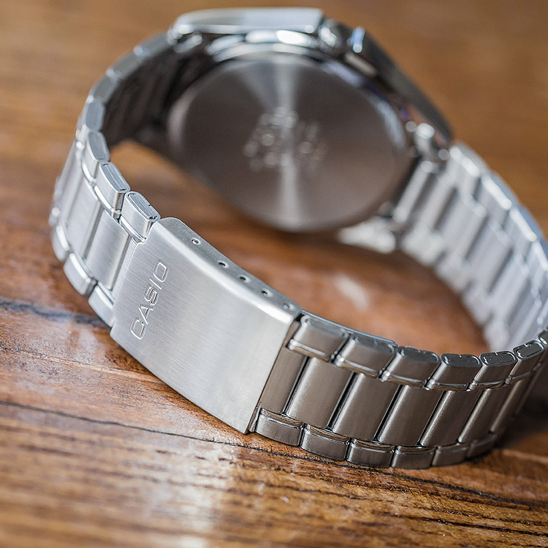Casio Herrenuhr, einfache Retr – Luxury Watch Casio Bewertung und Preis